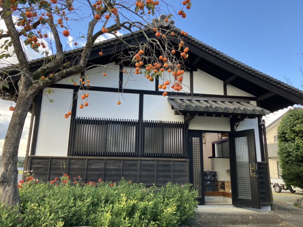 風情ある外観も価値に変えて。店舗としての活用もぜひ。（原町区太田字内堀子）