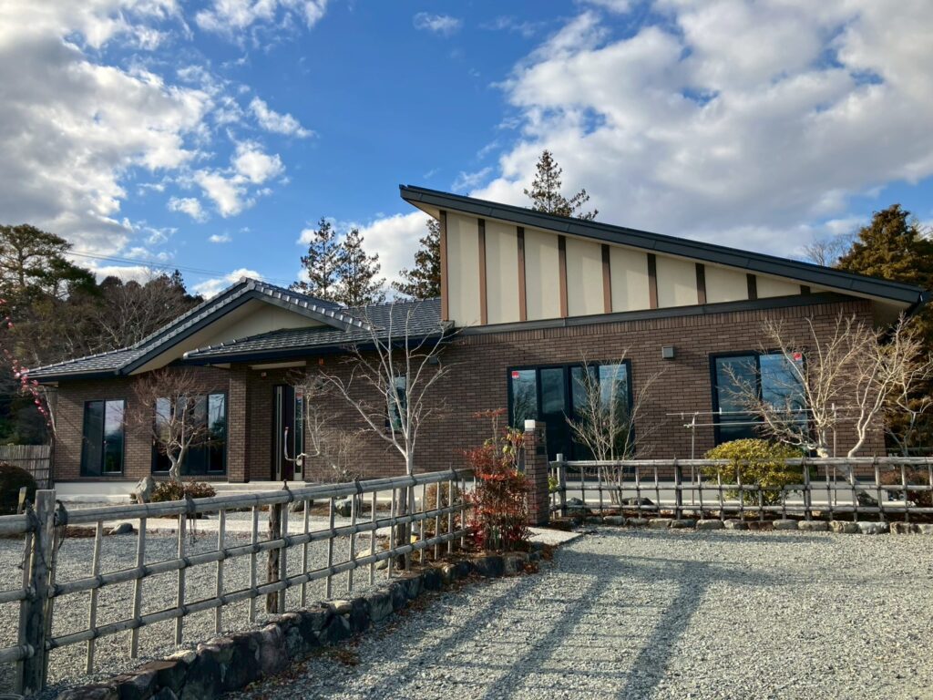 農地付き。全室床暖！これぞ今どきの田舎ぐらし★（小高区小高字金谷前）